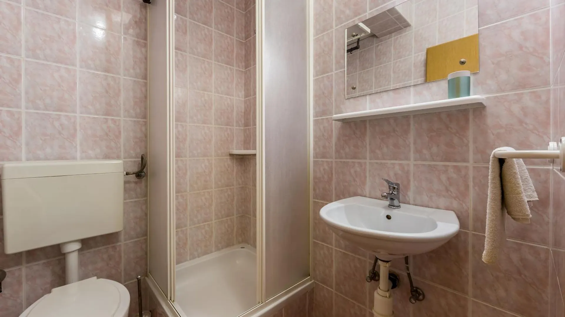 Apartments Claudia Smrika